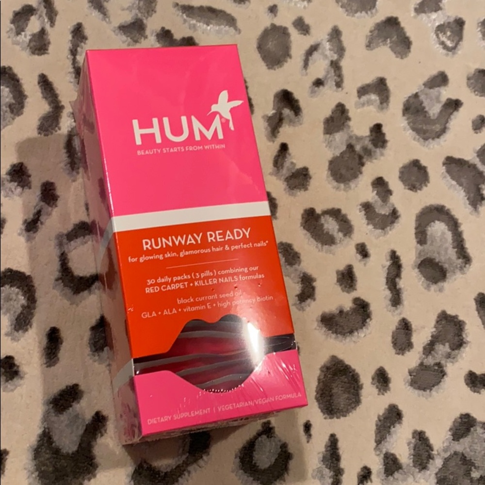 Hum Runway Ready vitamins. 30pk brand new in box